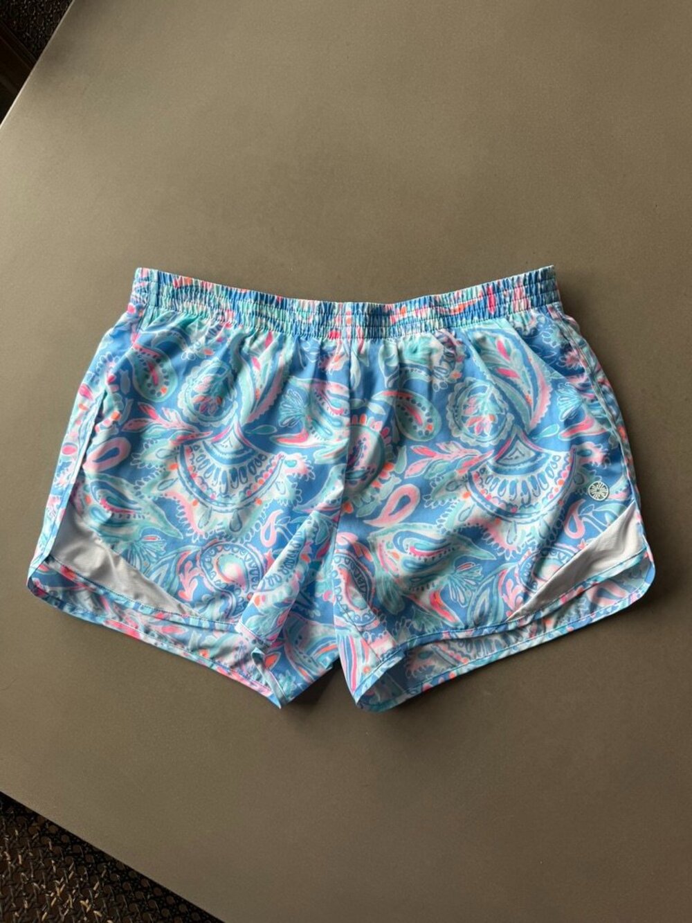 Lilly Pulitzer Luxletic Ocean Trail Lined Short — Fish Kiss (Size S, EUC)
